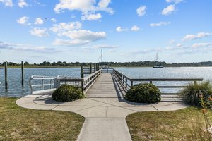 202 Pollock St, Beaufort, NC 28516, USA Photo 14