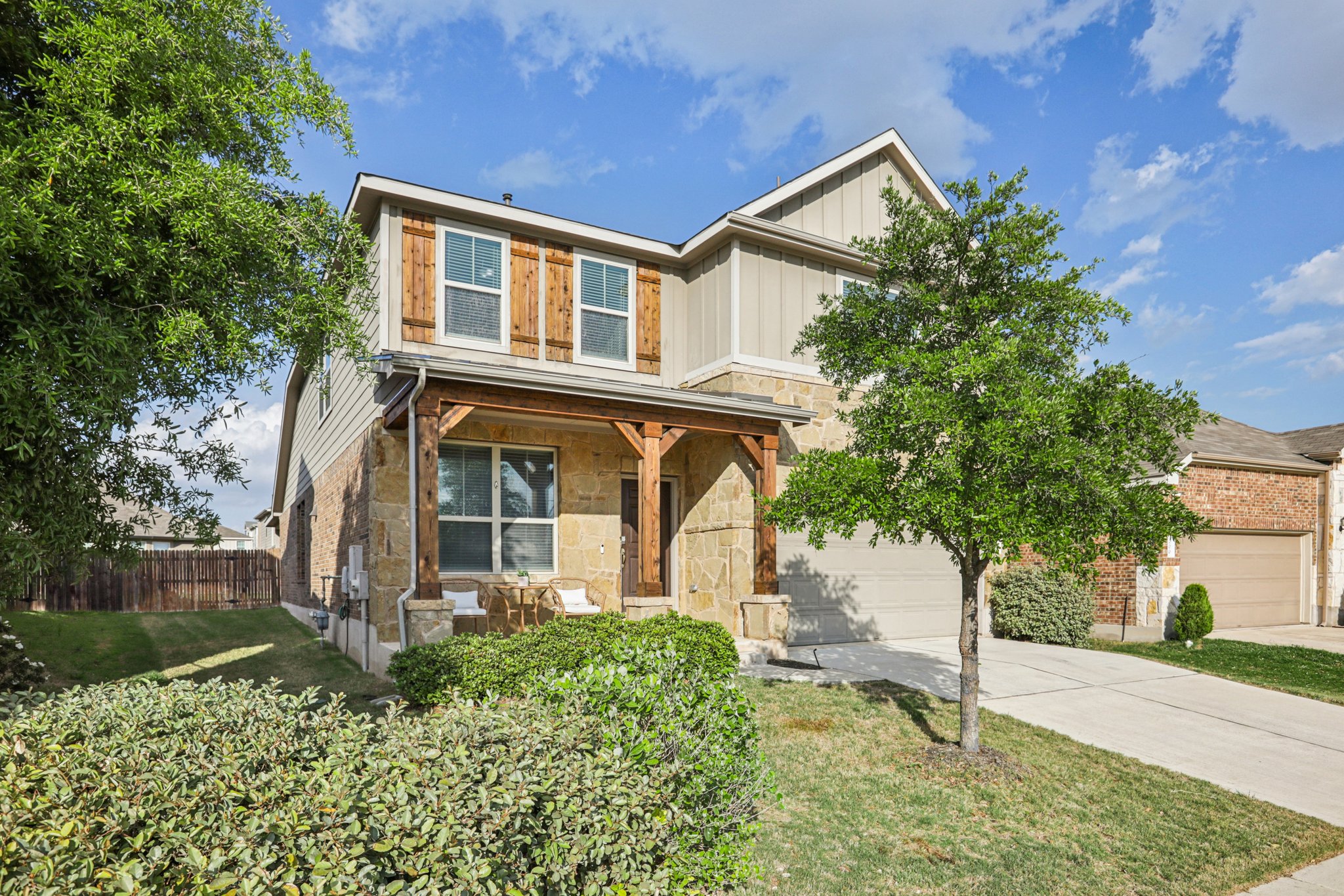 Quarryman Dr-S0104-005.jpg