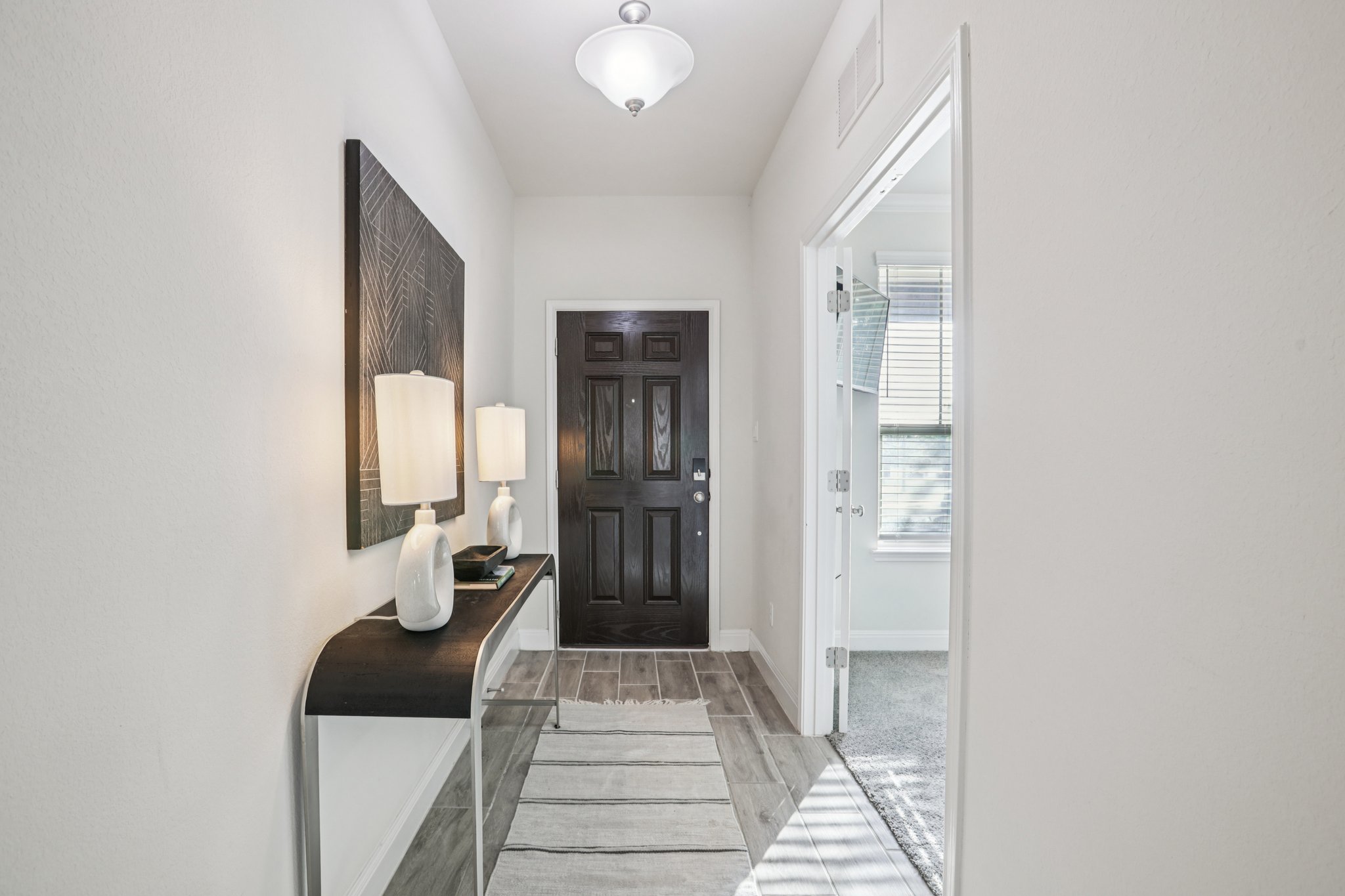 Quarryman Dr-S0104-009.jpg