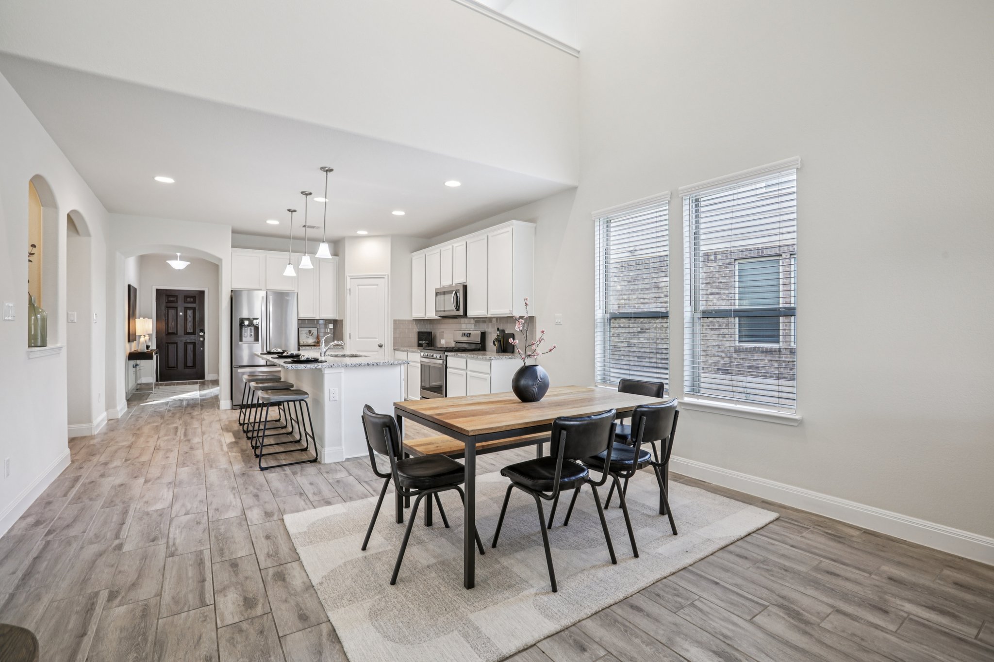 Quarryman Dr-S0104-016.jpg