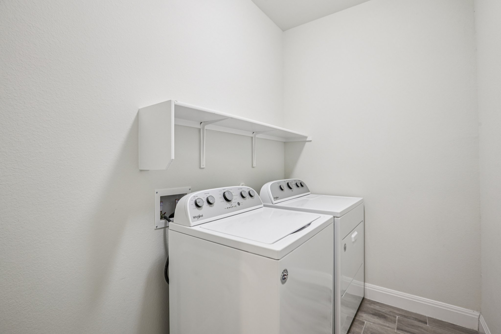 Quarryman Dr-S0104-035.jpg