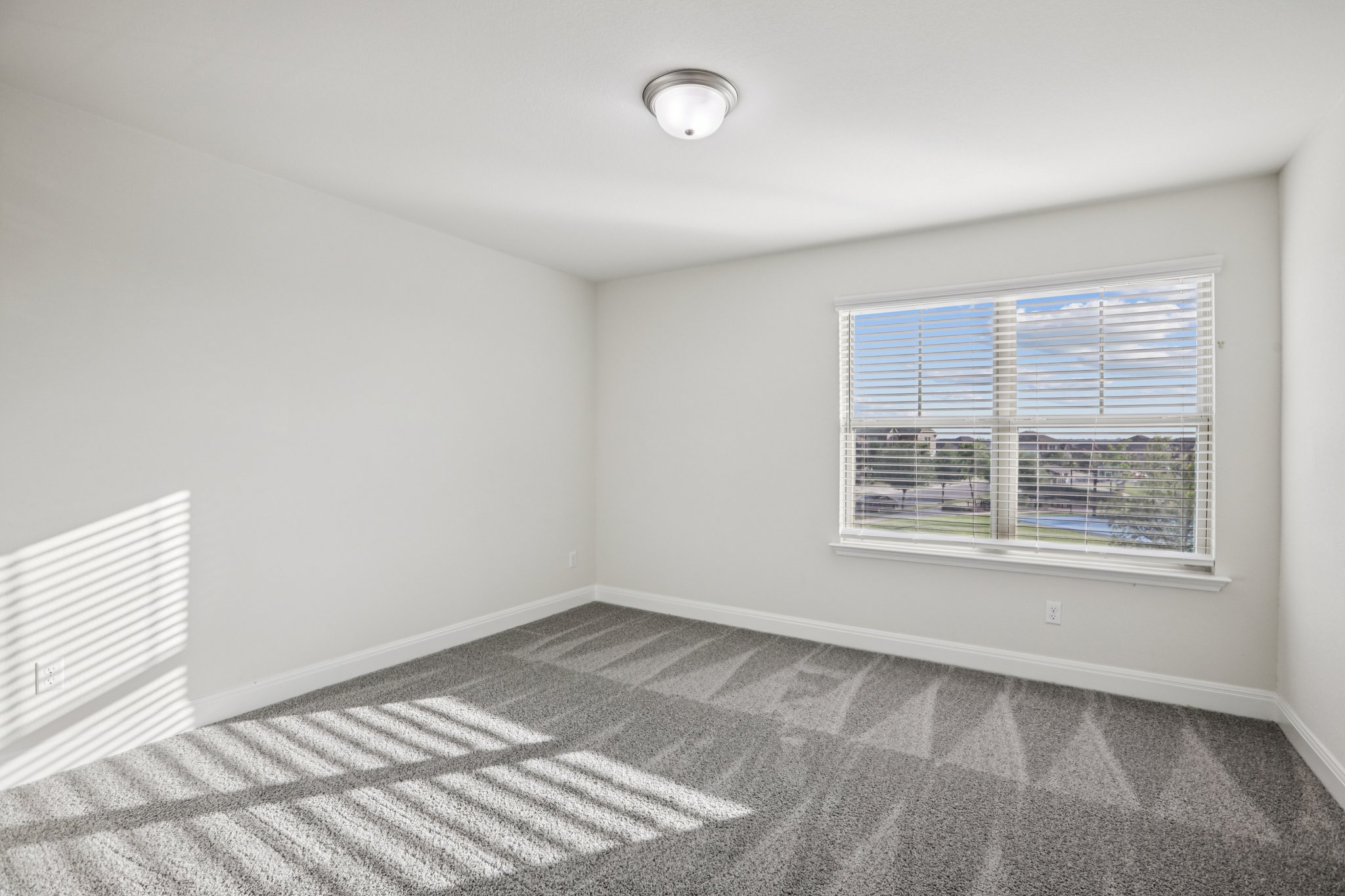 Quarryman Dr-S0104-045.jpg