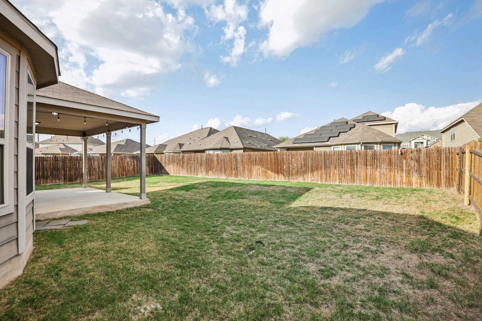 Quarryman Dr-S0104-054.jpg