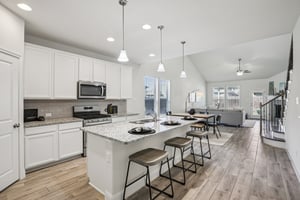 Quarryman Dr-S0104-017.jpg