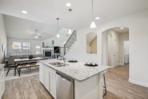 Quarryman Dr-S0104-021.jpg