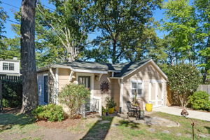 ADU