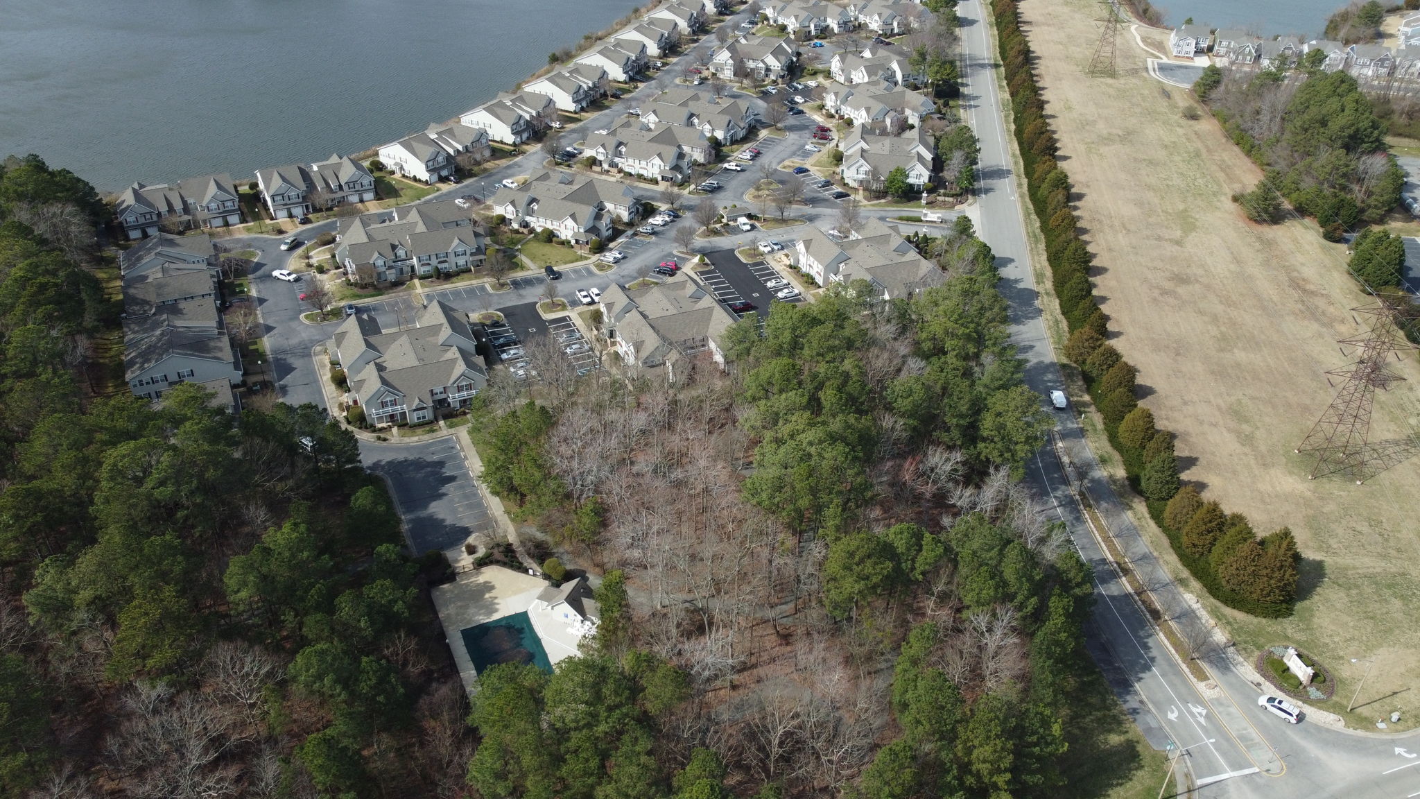 The Riverfront/ Condo/ Water's Edge/ Suffolk American Real Estate Media