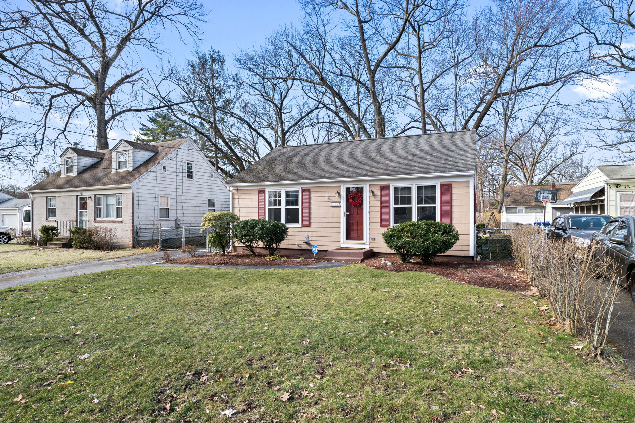 202 Shawmut St, Springfield, MA 01108 Seven Roads Media