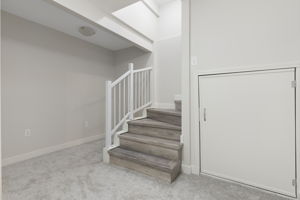 Photo 34
