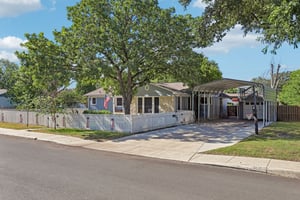 Sutton Dr-S1007-005.jpg