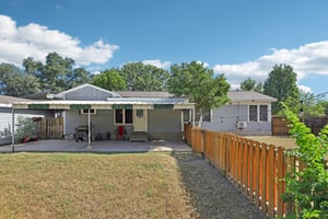 Sutton Dr-S1007-044.jpg