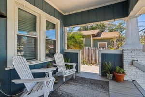 W Curtis St-S2502-009.jpg