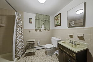  Photo 35