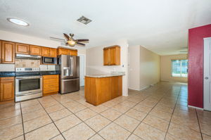 Dining Room 2-2-2