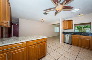 Kitchen 5-2