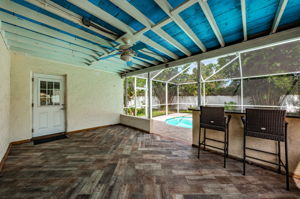 Lanai 11