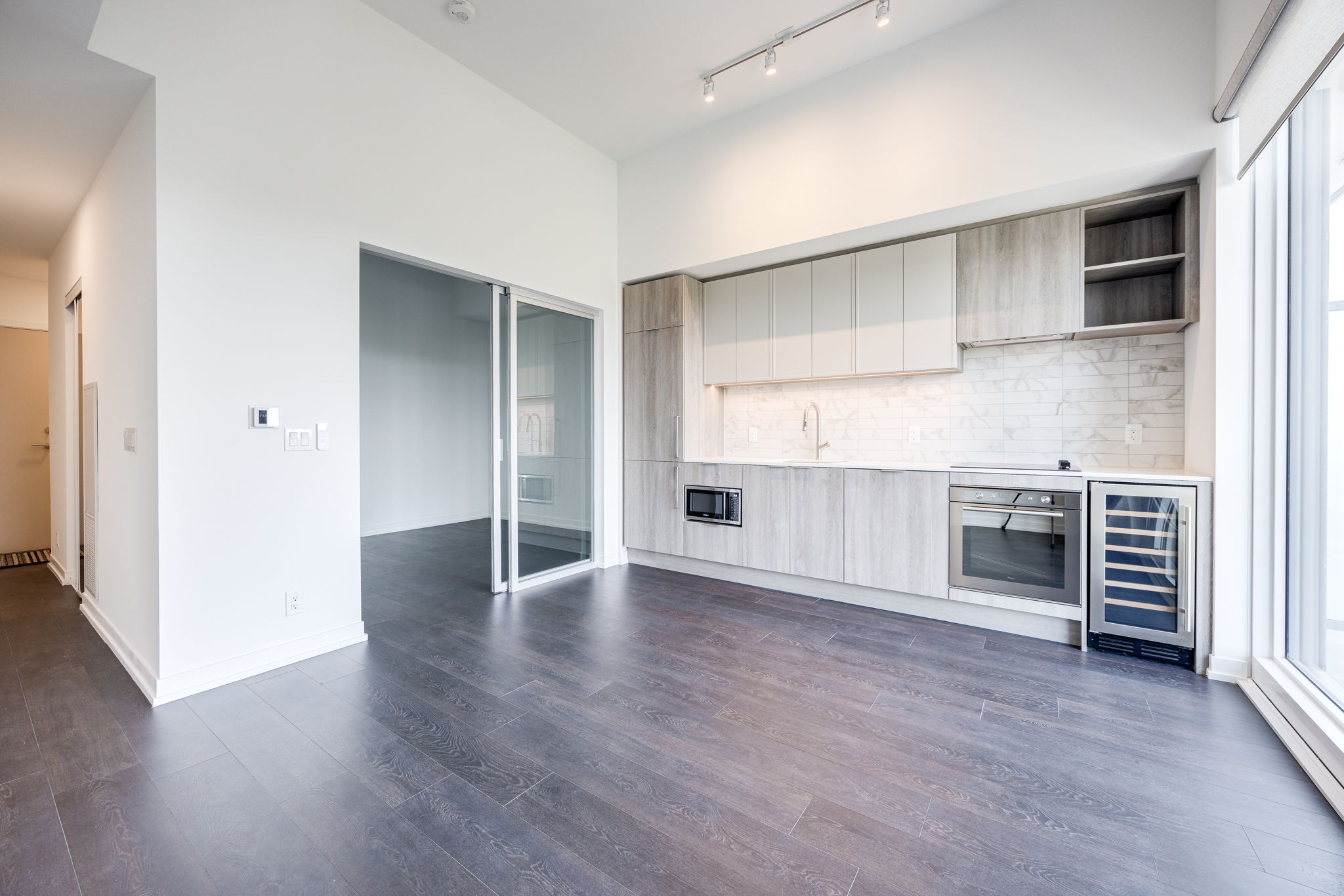 Toronto property showcase — delivered property photograph 8
