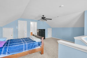  Photo 36