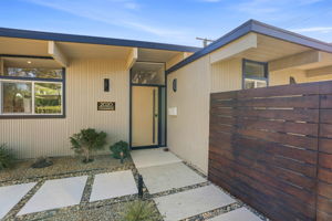 007_F8_2020 Channing Ave