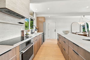 016_F8_2020 Channing Ave