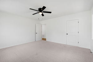  Photo 37