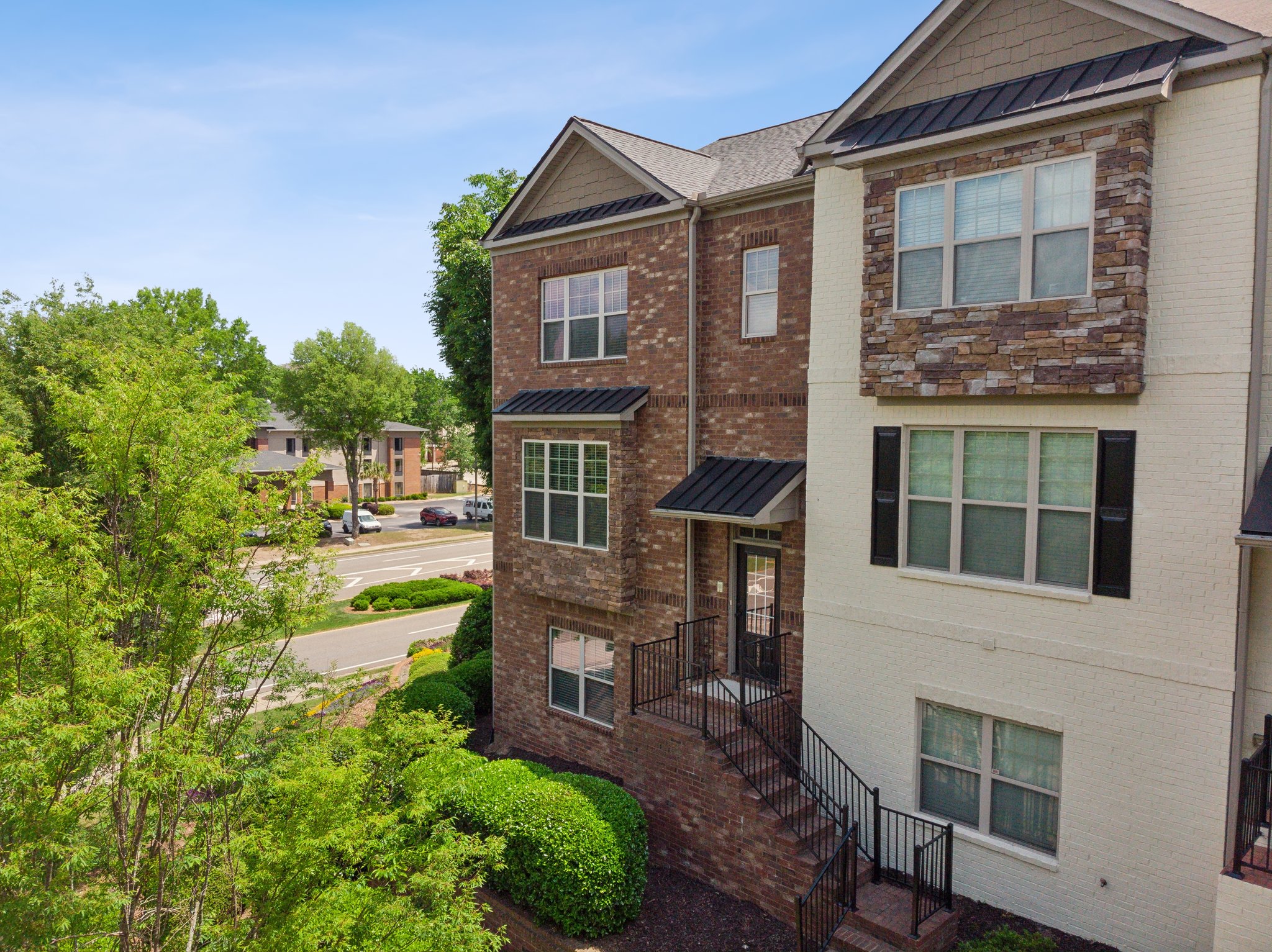 Local_Flavor_Films-2020 Jardin Ct, Alpharetta, GA 30022-116.jpg