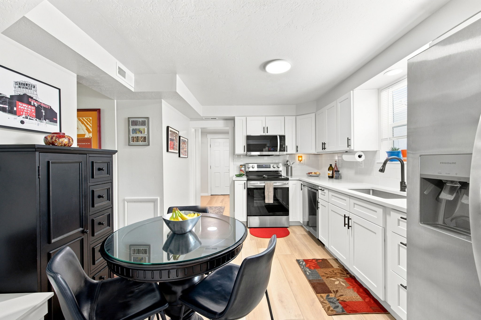 Fully Updated Kitchen w/All new Cabinets & Fixtures