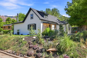 Custom Landscaping