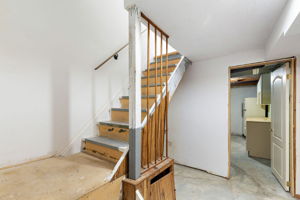  Photo 34