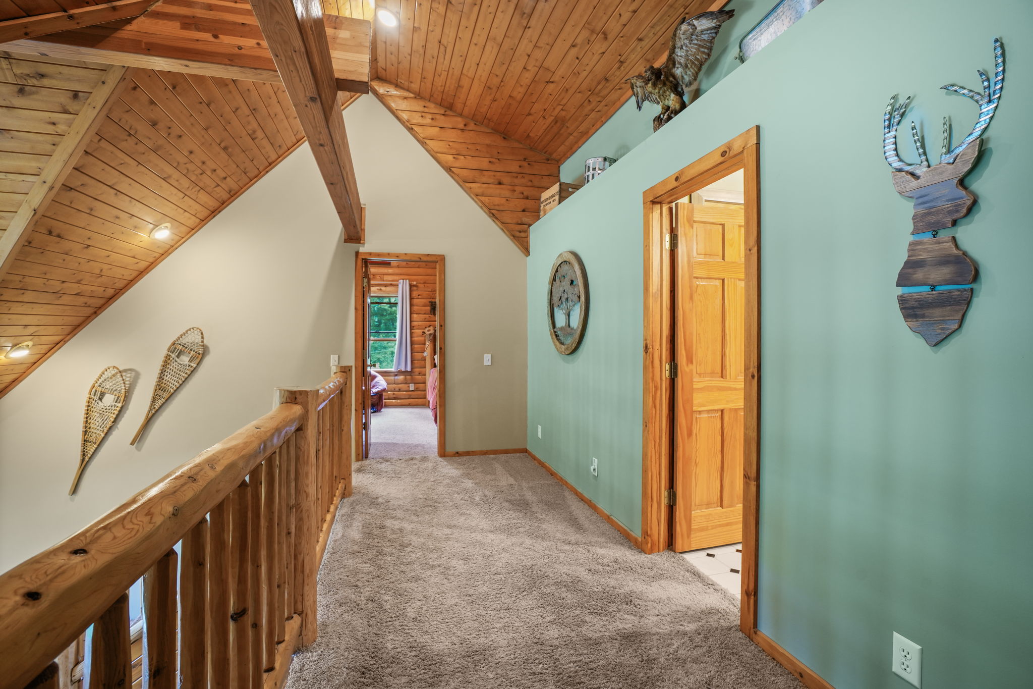 Photo 108