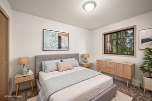 DSC_6488 virtually staged.jpeg