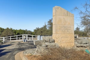 105818 - 20201 Rancho Cielo Ct, Lago Vista, TX 78645-002-1.jpg