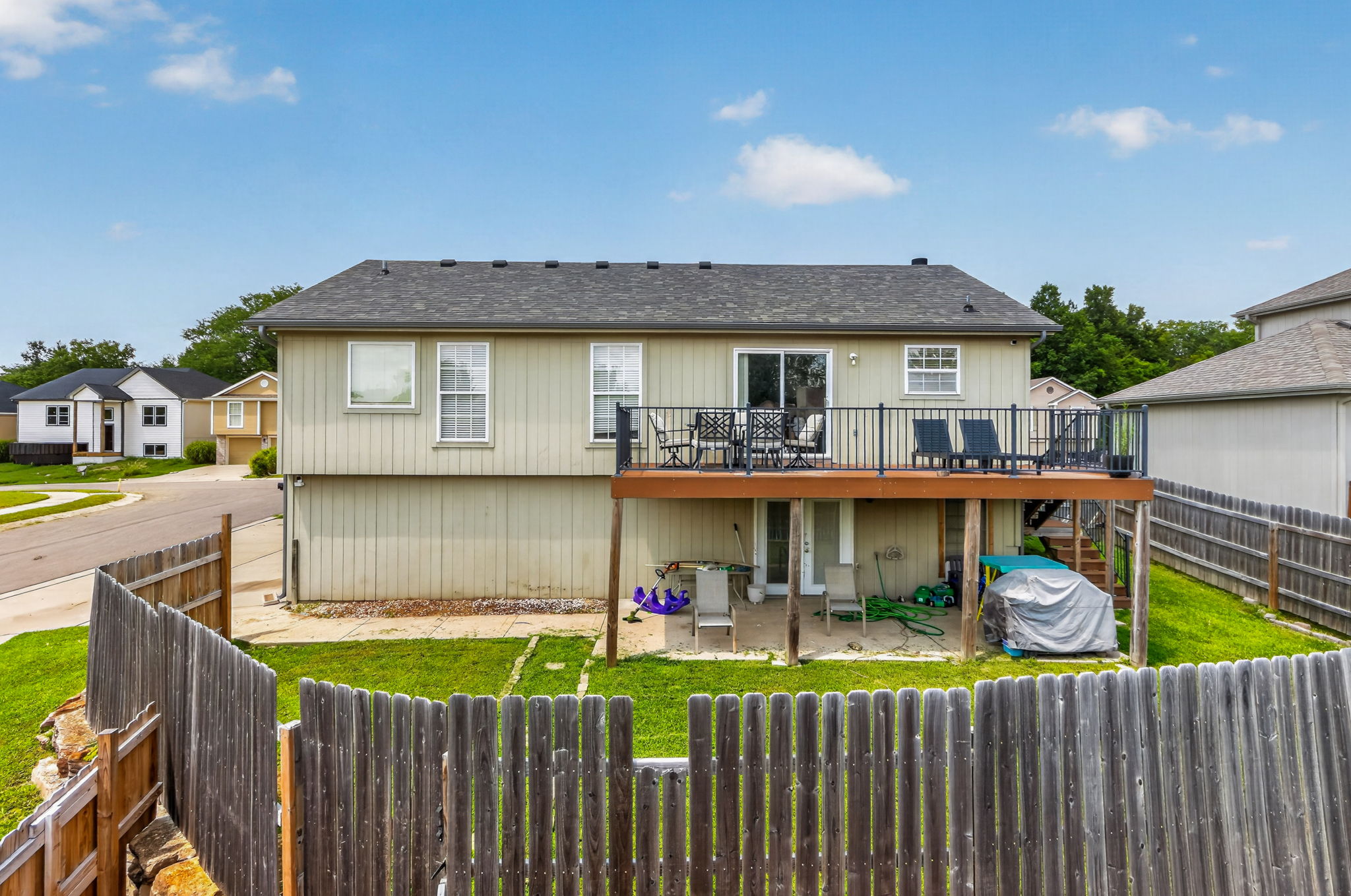 2021 Buckeye Ct-005