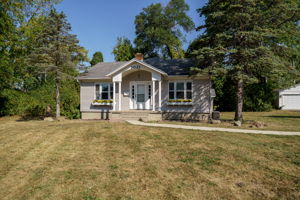  Photo 0