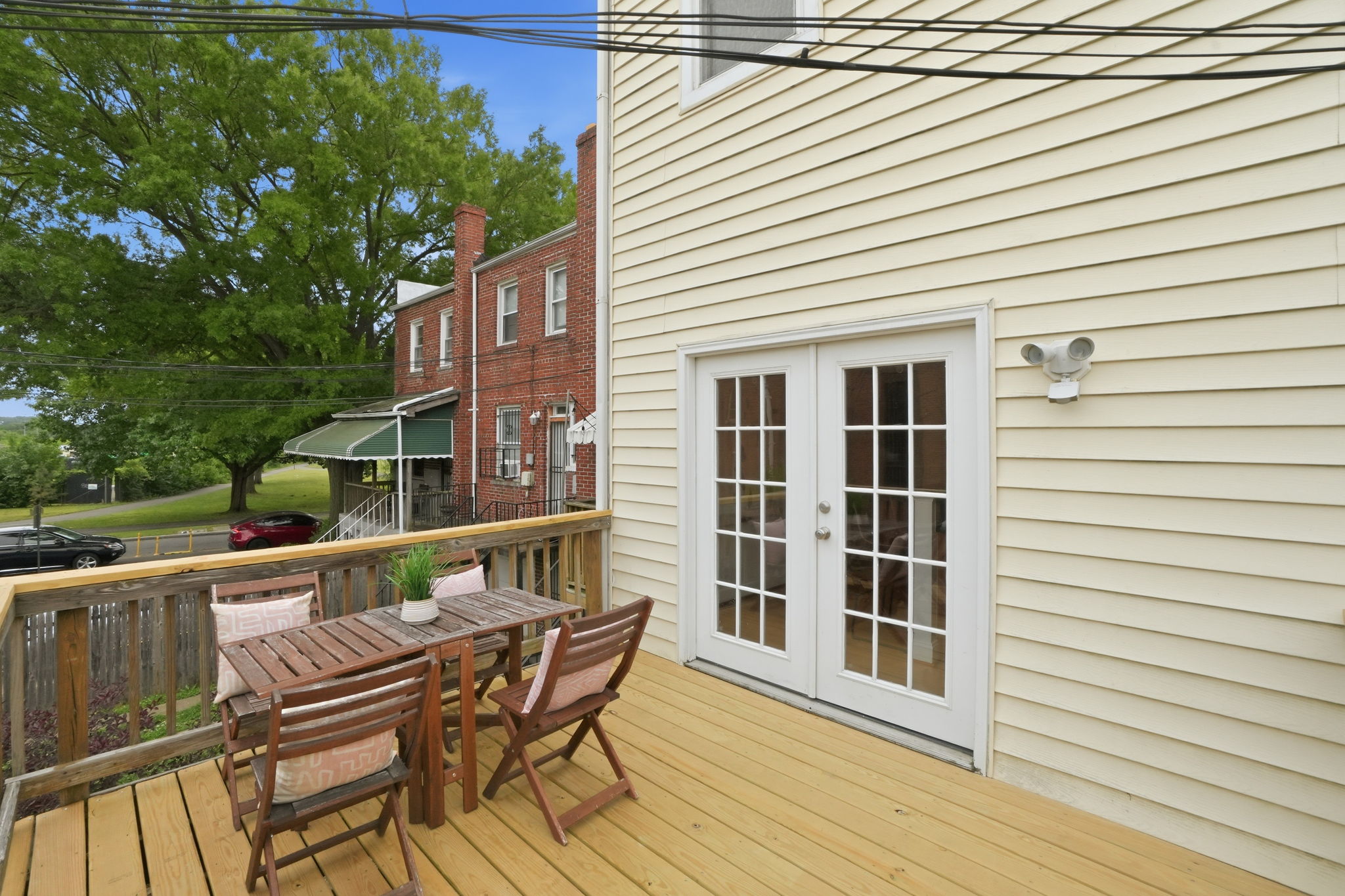 Great Deck!