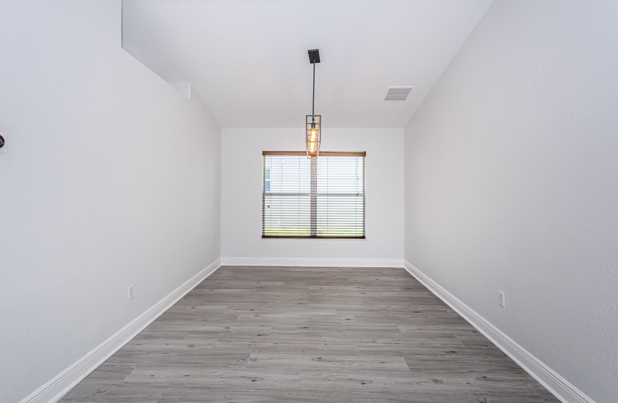Dining Room 10A