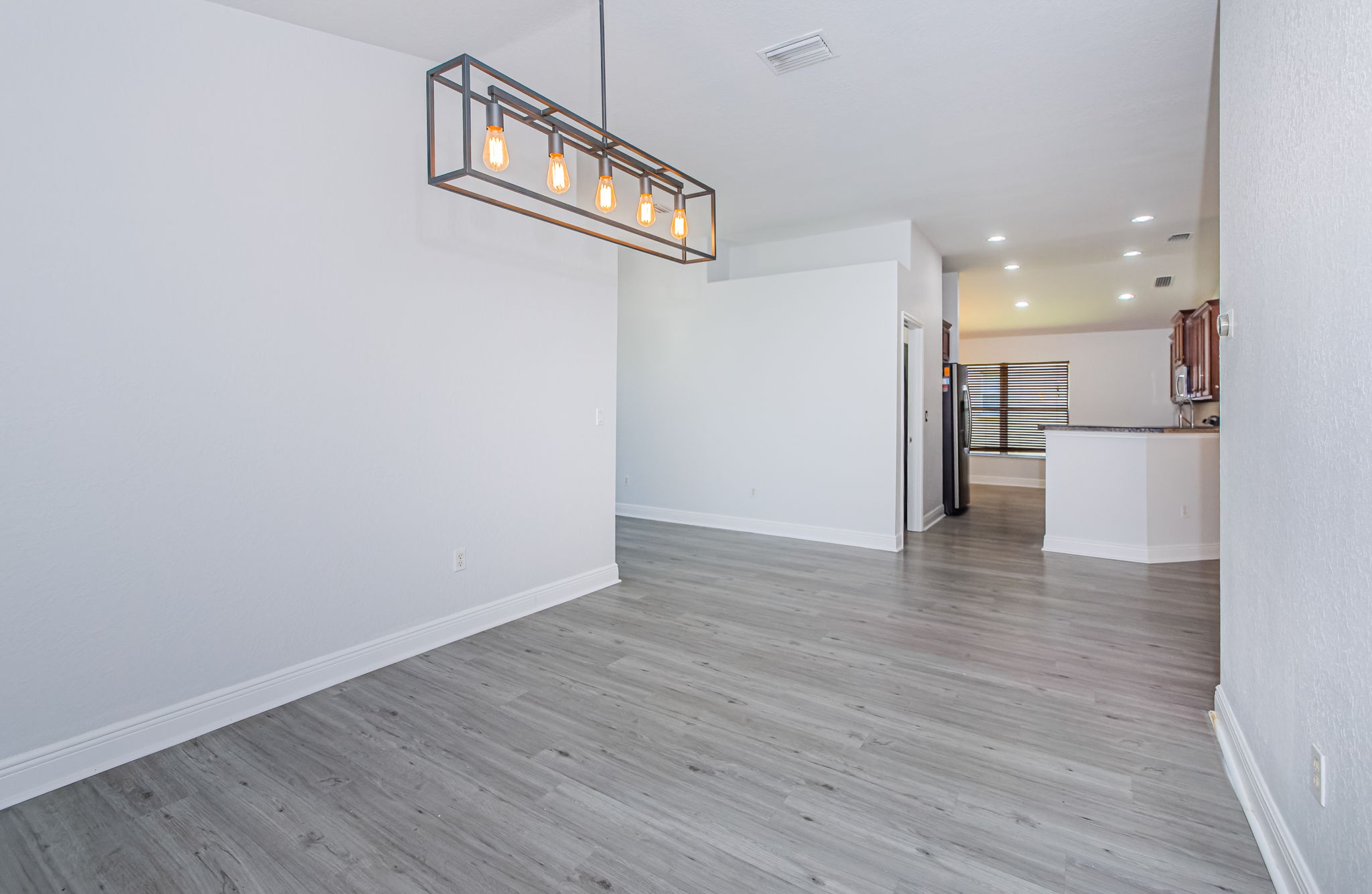 Dining Room 10B