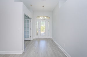 Front Interior Entrance10