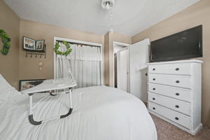 Photo 34
