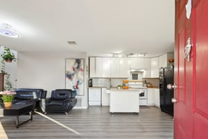 Gentryside Dr 108-017.jpg