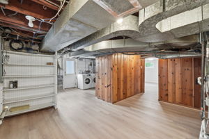 Utility / Laundry Room w/Half Bath