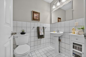  Photo 29