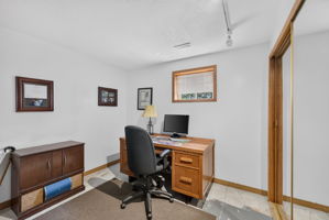  Photo 44