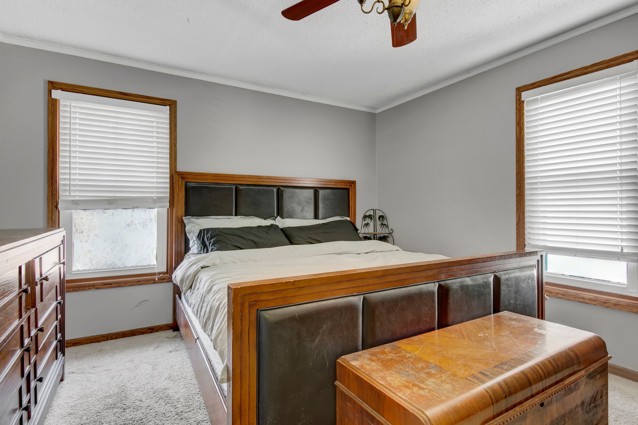 2023 Vienna Ln, Eagan, MN 55122, USA Photo 14