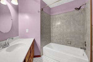 2023 Vienna Ln, Eagan, MN 55122, USA Photo 19