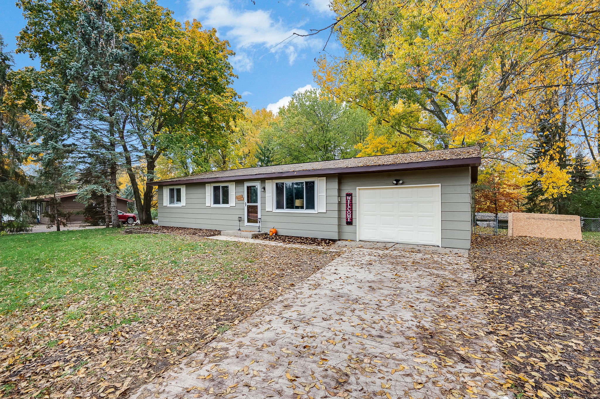 20235 Akin Rd, Farmington, MN 55024 J FUERST Real Estate Media