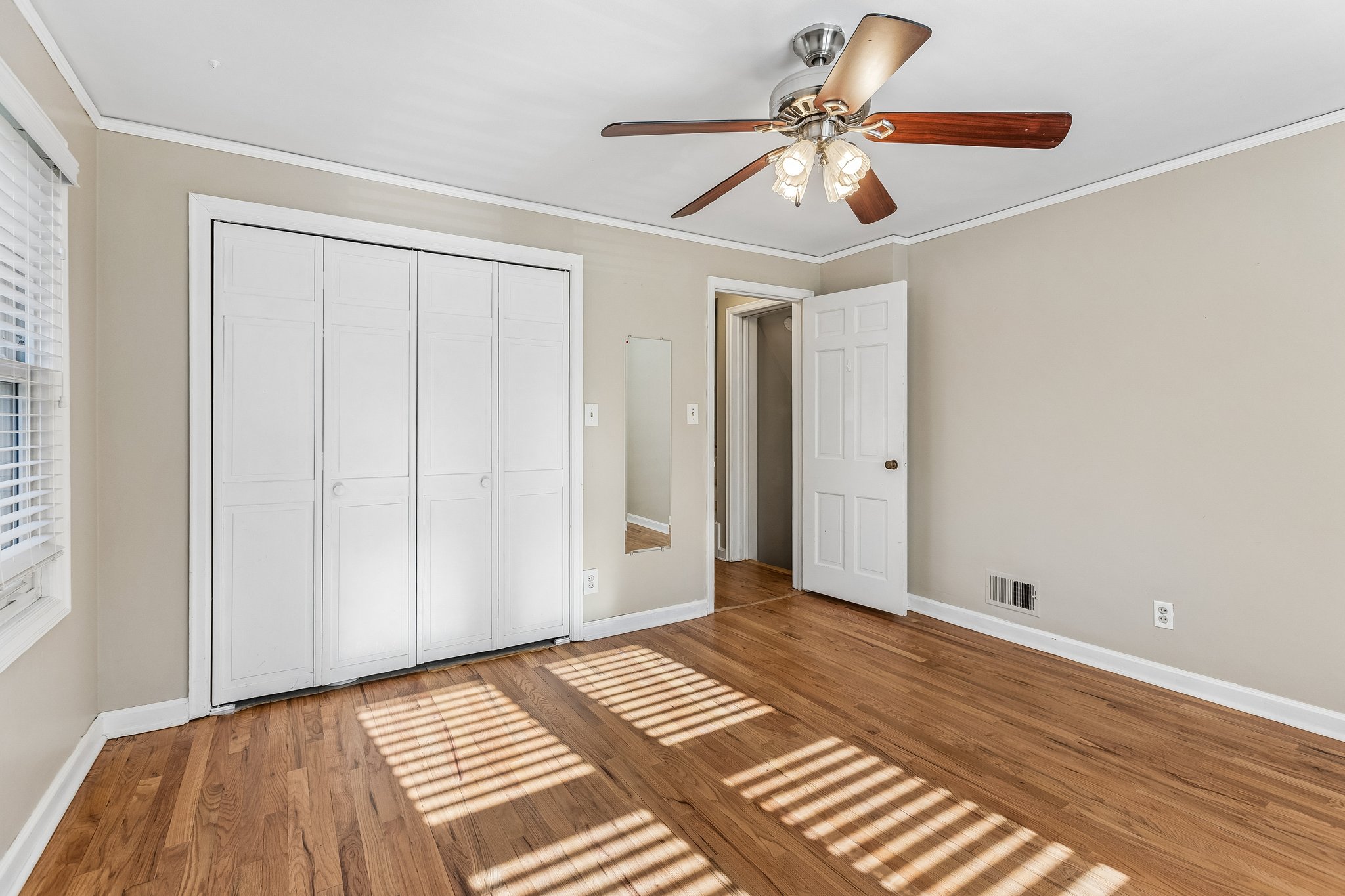 9157 - 2024 N 62nd St_012.jpg