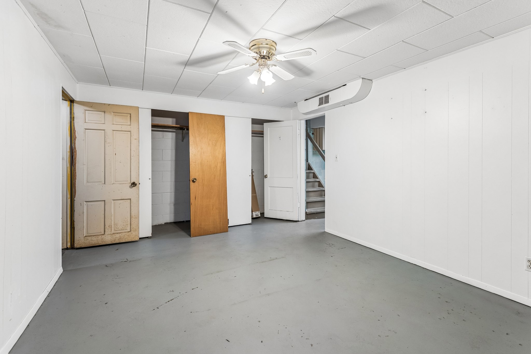 9157 - 2024 N 62nd St_025.jpg