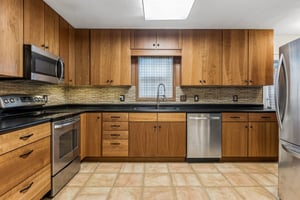 9157 - 2024 N 62nd St_010.jpg