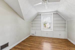9157 - 2024 N 62nd St_016.jpg
